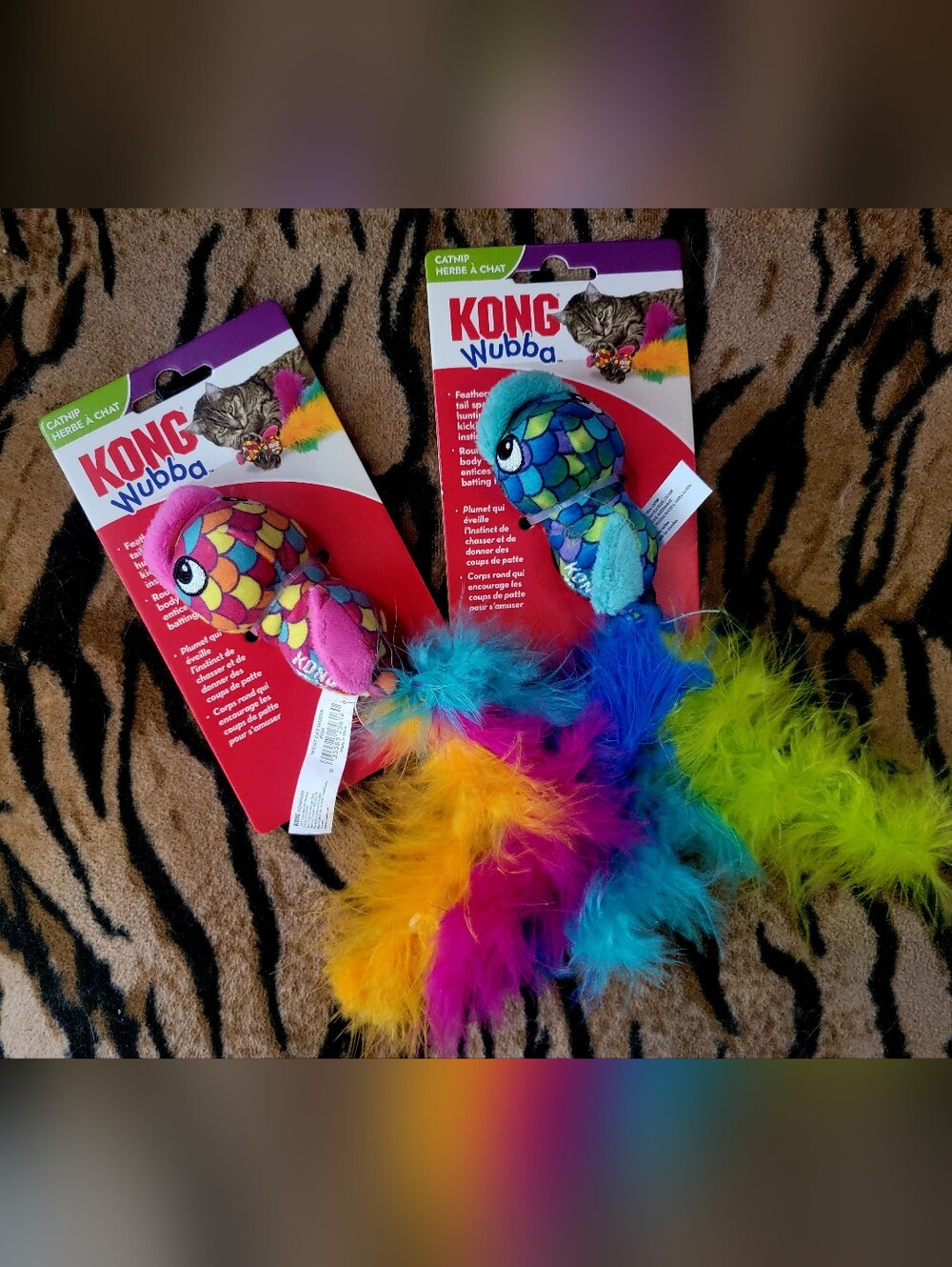 Kong Cat Wubba Fish W Feathers And Catnip Various Colors Ea. New!